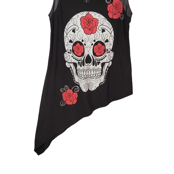 Lot of 3 Graphic Print Spring Summer Tank Tops Sugar Skull MTV O'Neal - Picture 12 of 15